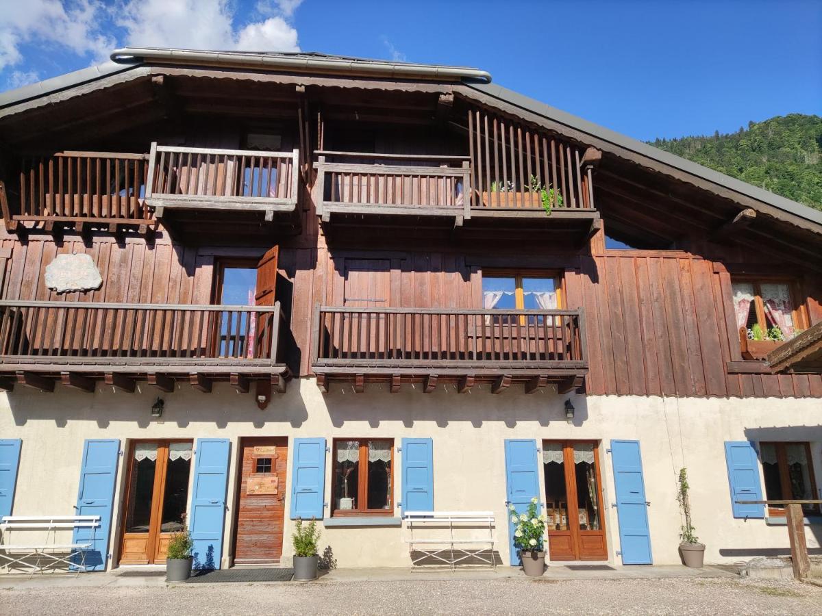 La Ferme d'Henriette, à Samoëns Vila Exterior foto