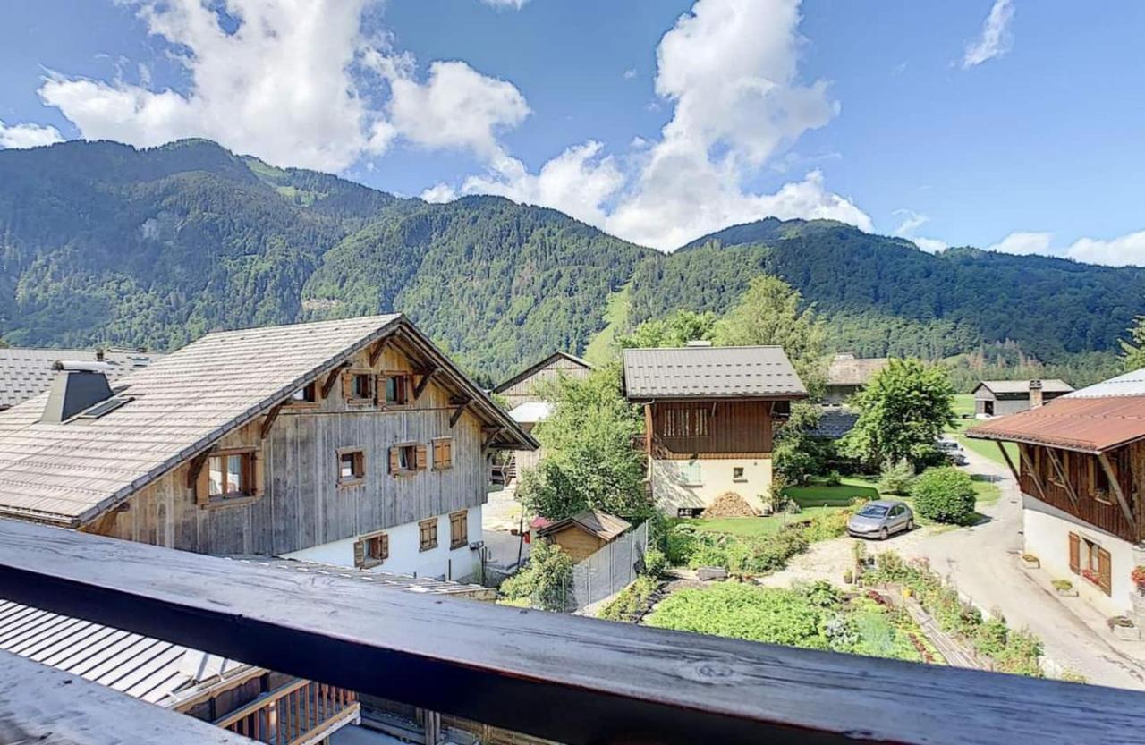 La Ferme d'Henriette, à Samoëns Vila Exterior foto