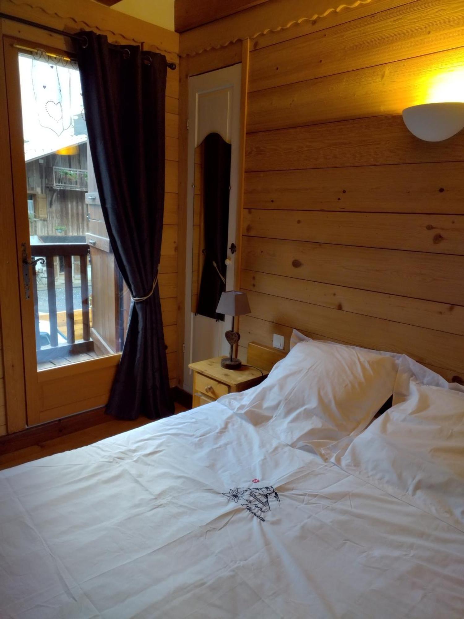 La Ferme d'Henriette, à Samoëns Vila Quarto foto