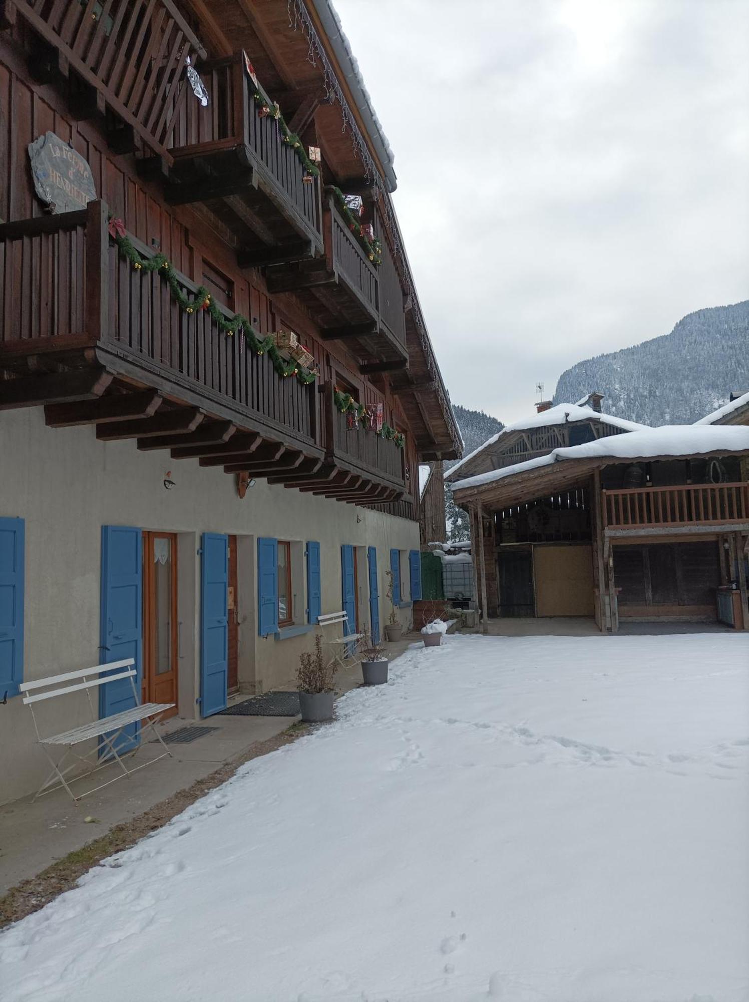La Ferme d'Henriette, à Samoëns Vila Exterior foto